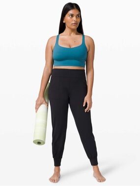 LULULEMON Align jogger. Black. Size 8